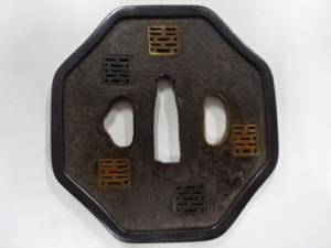 鉄地　銅　赤銅　象嵌　赤銅覆輪　鍔